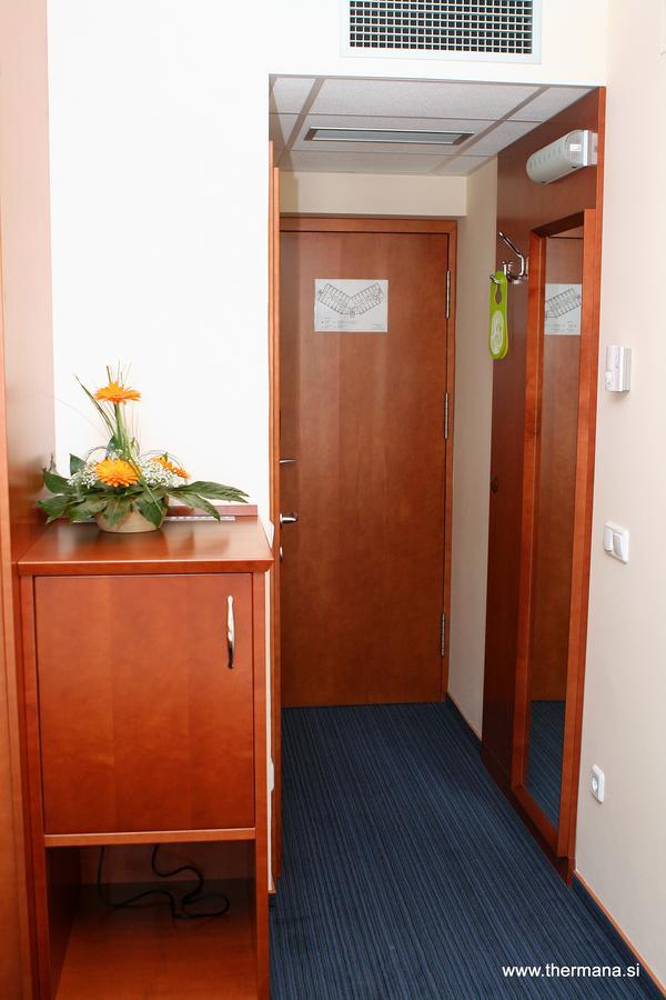 Hotel Hum Laško Extérieur photo